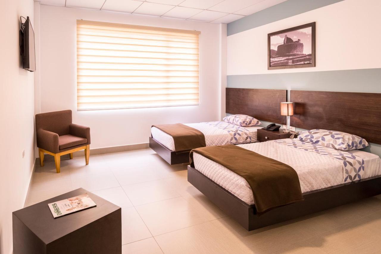 Zafra'S Hotel La Troncal Eksteriør bilde